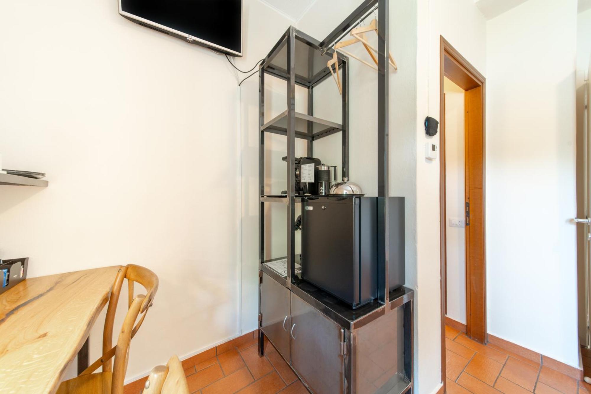 B&B Osteria Dello Sperone Lonate Pozzolo ภายนอก รูปภาพ