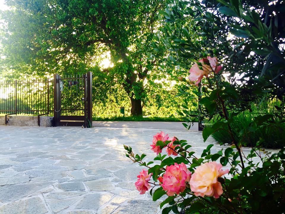 B&B Osteria Dello Sperone Lonate Pozzolo ภายนอก รูปภาพ